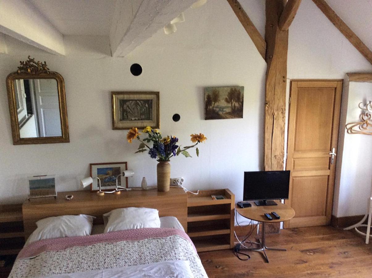 Lilac Cottage Saint-Lubin-de-la-Haye Eksteriør billede